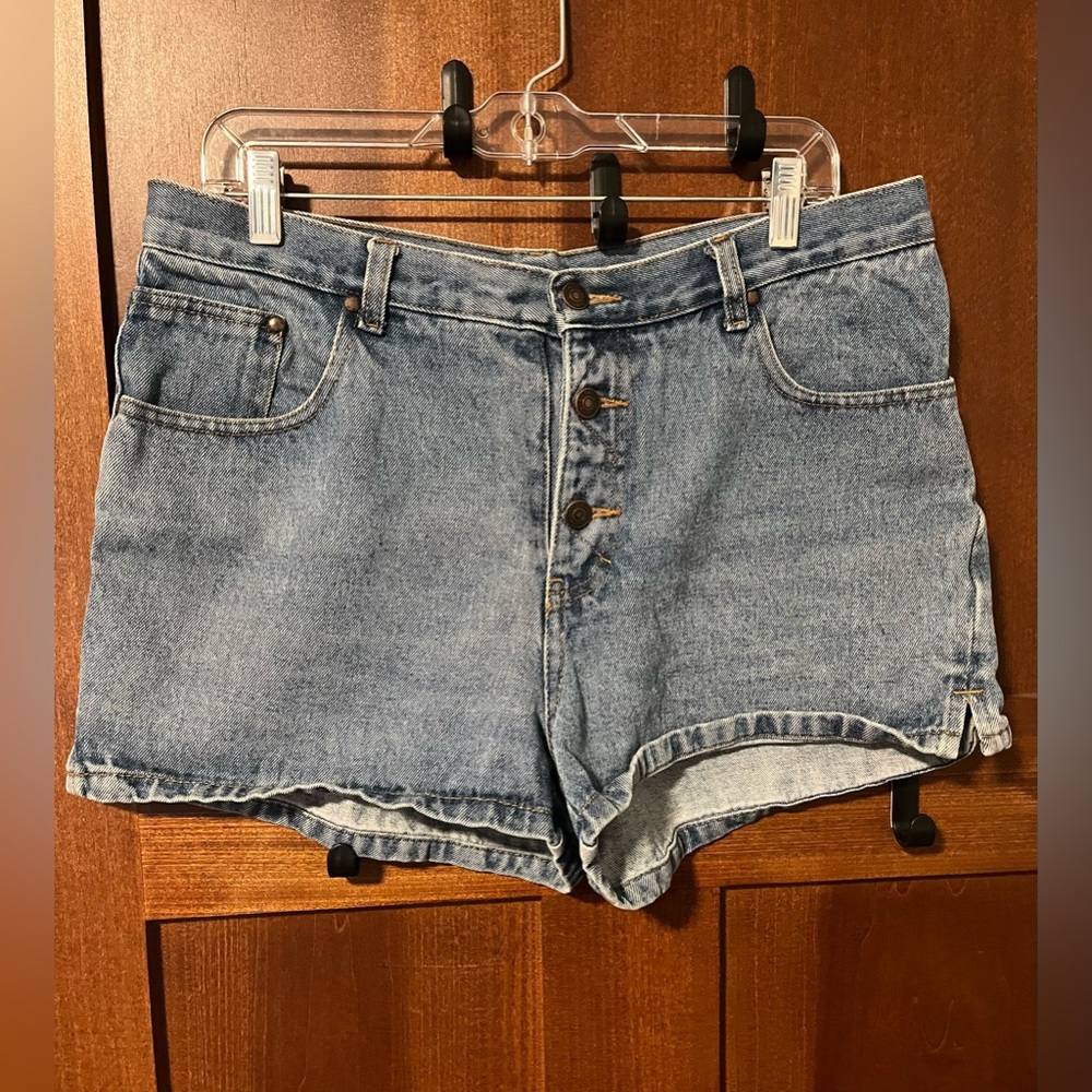 Vintage 90s Jordache Button Fly Shorts - Picture 2 of 13